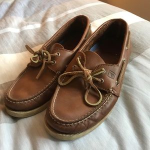 Men’s used sperrys